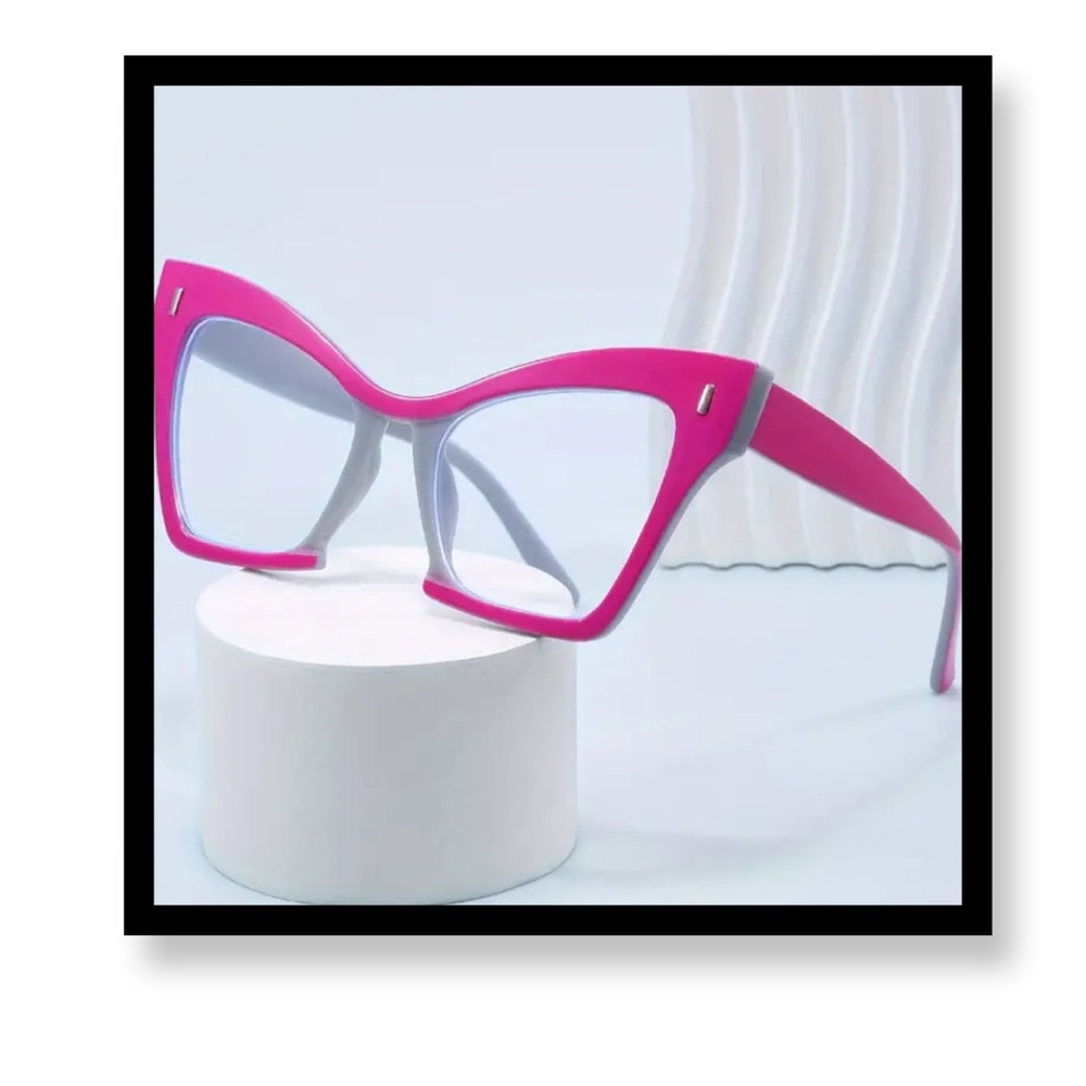 Stylish Pink Cat-Eye Glasses